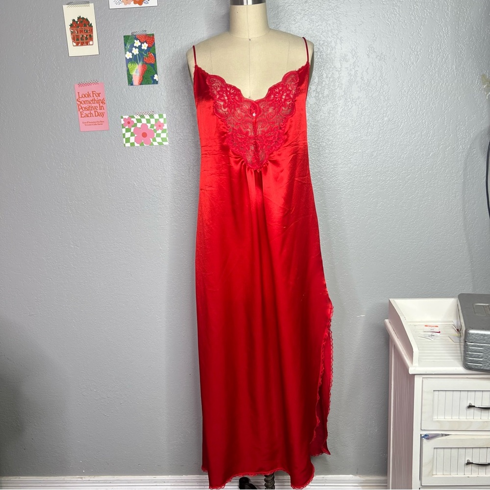 Vintage Faye Nightgown Maxi Semi Sheer slip dress NWOT Size medium - Picture 2 of 9